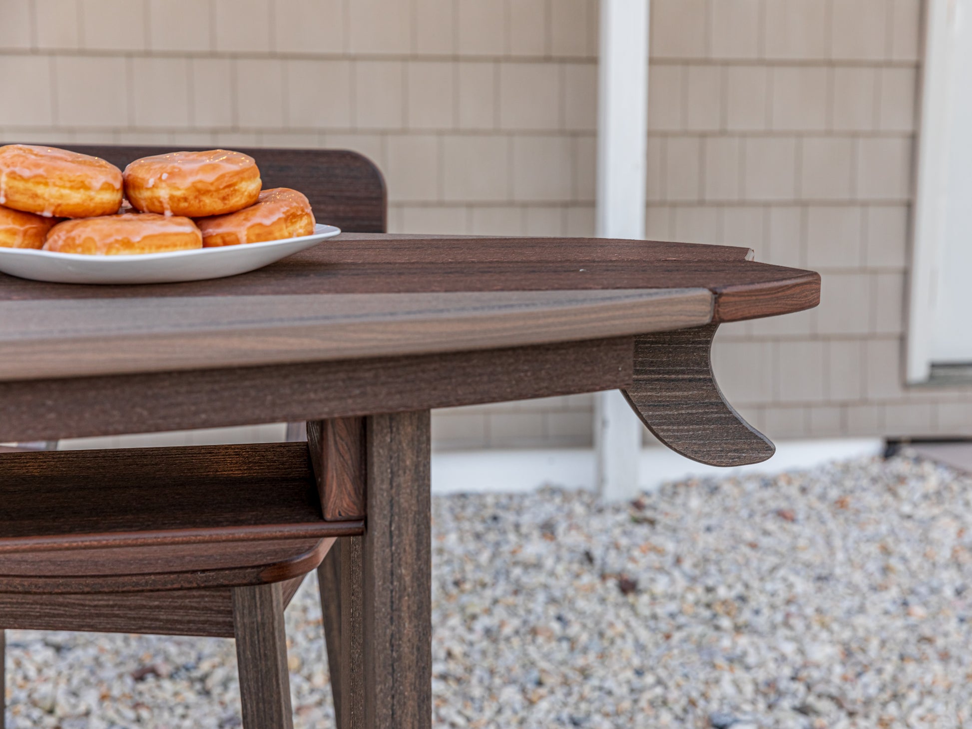 SU-DT6-BlackAntiqueMahogany