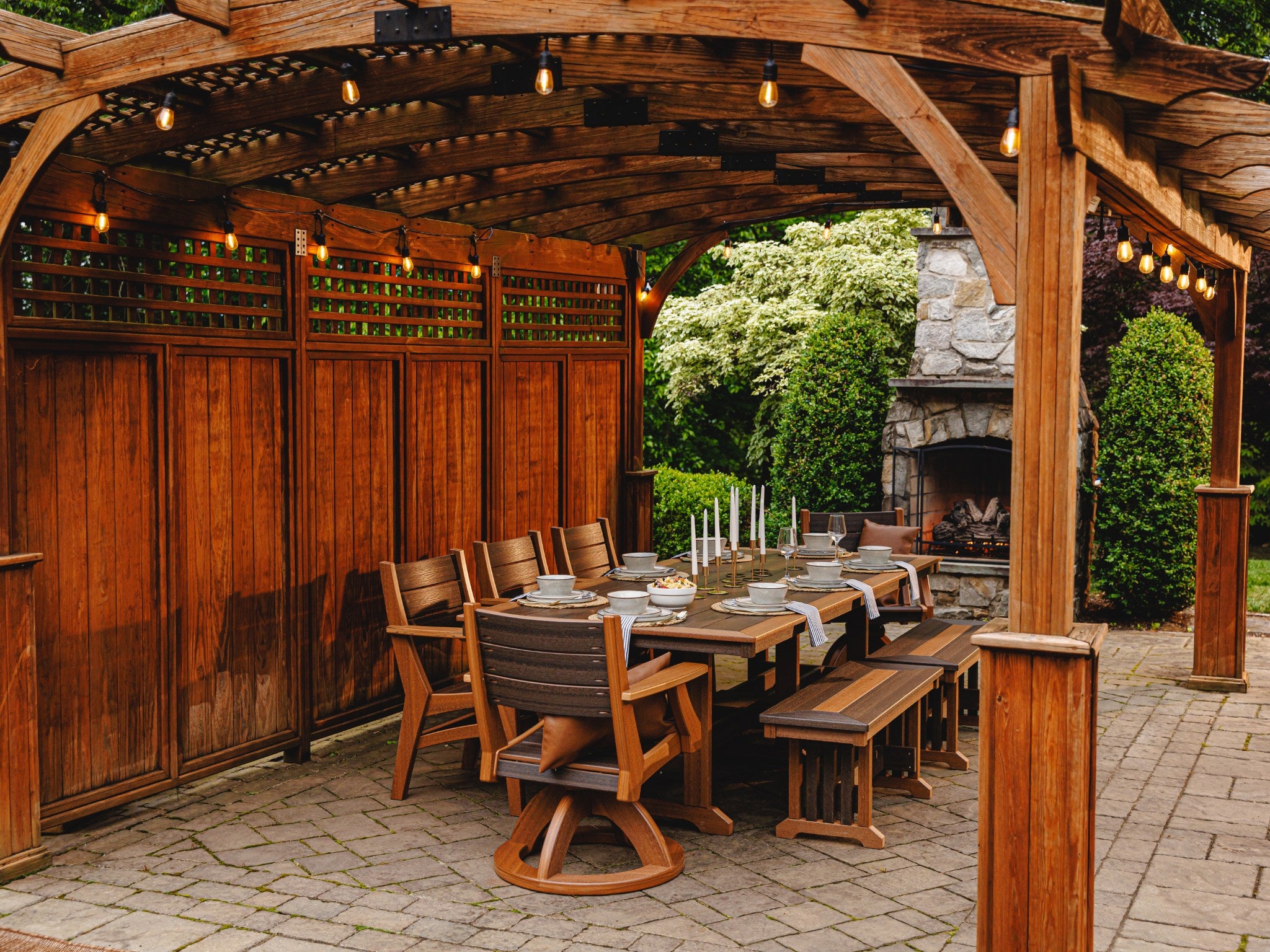 FA-DI-S-AntiqueMahogany