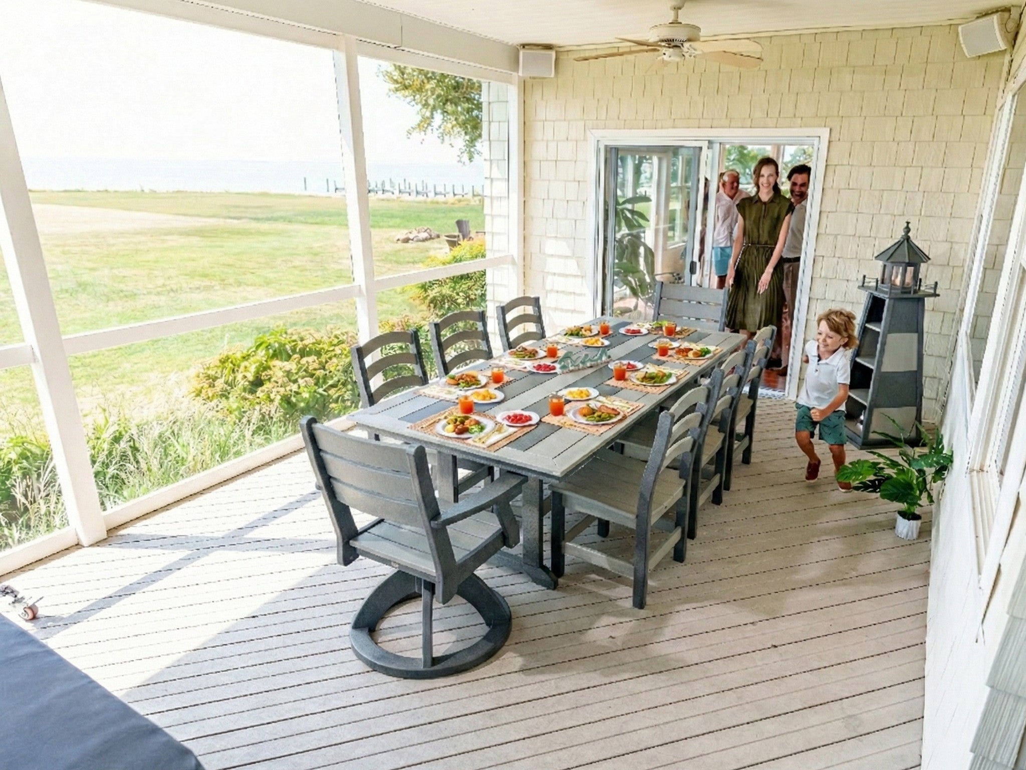 Farmhouse Swivel Chair