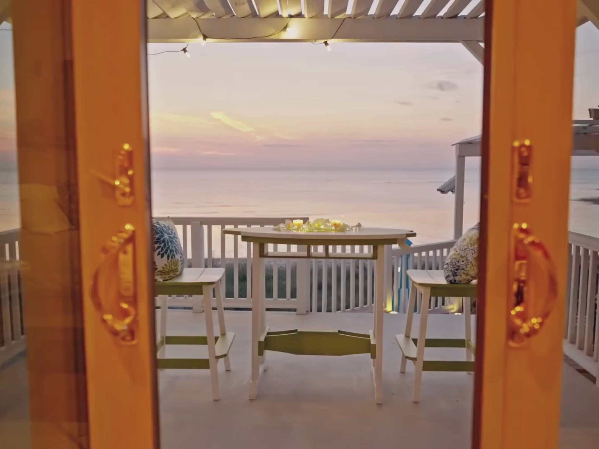 Load video: *4' SurfAira Table &amp; Chairs Set