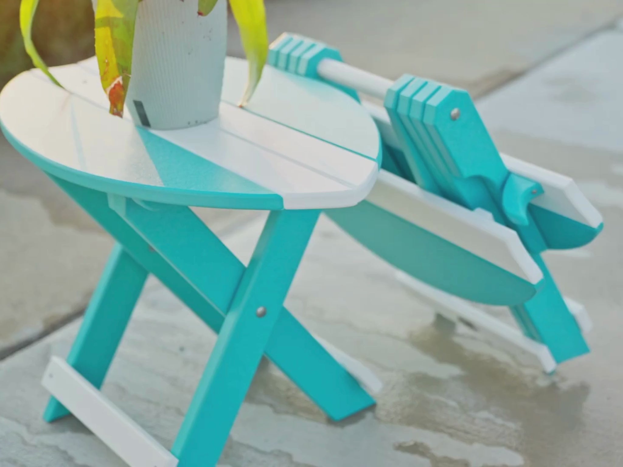 Load video: Folding Surfboard End Table | SurfAira Collection