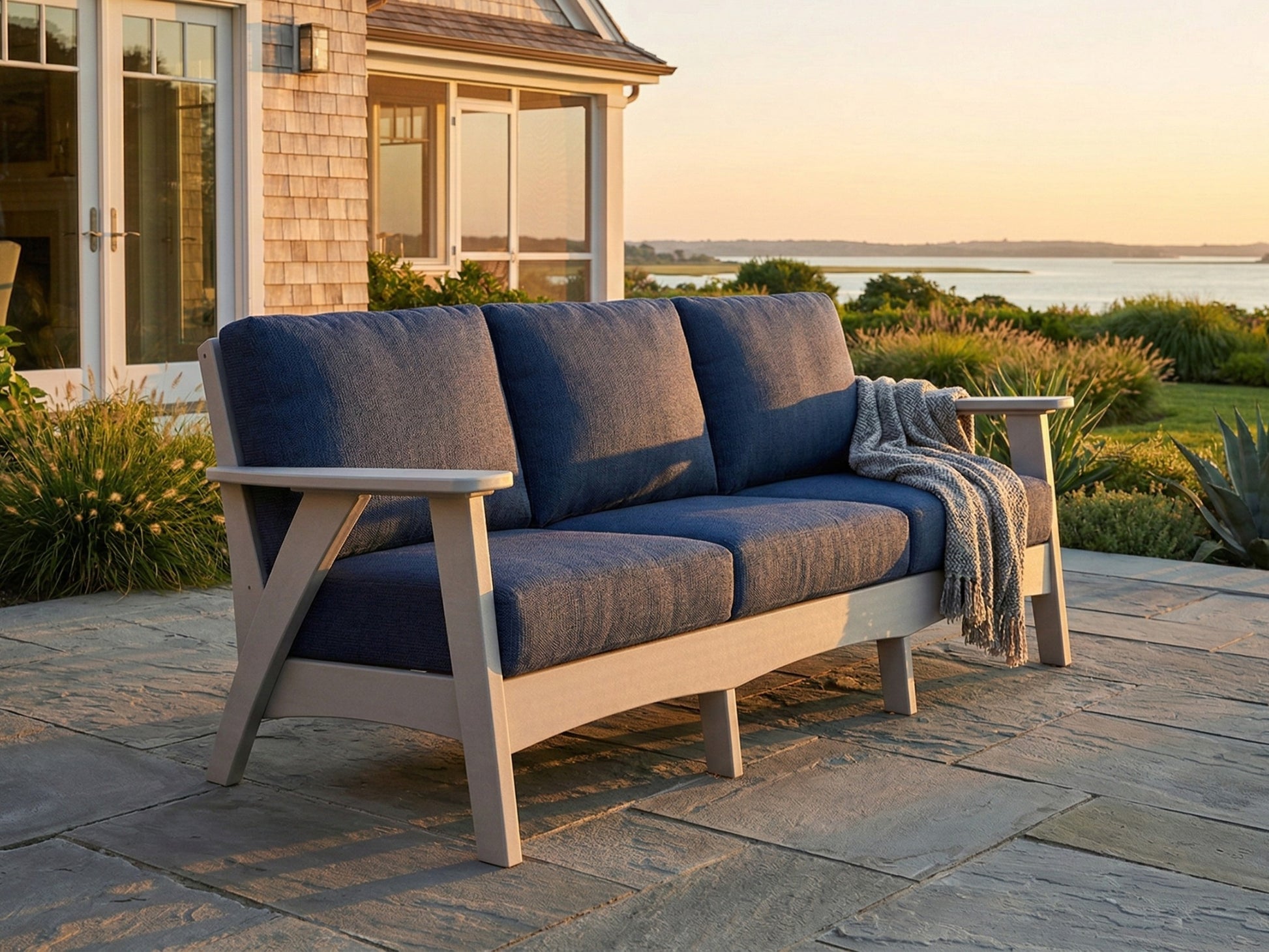 RE-SO-LightGray-SpectrumBlue