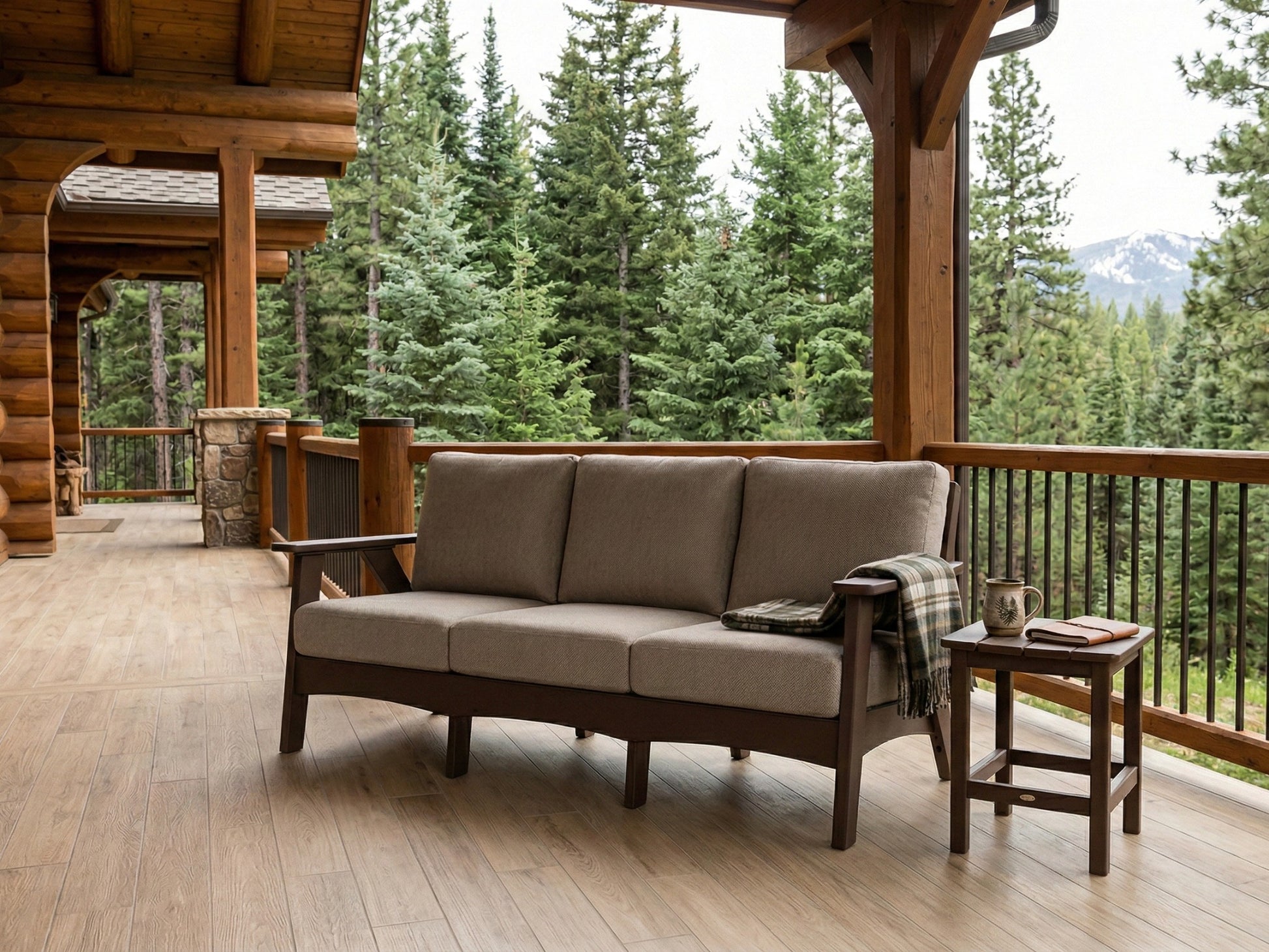 RE-SO-MilwaukeeBrown-SpectrumSand